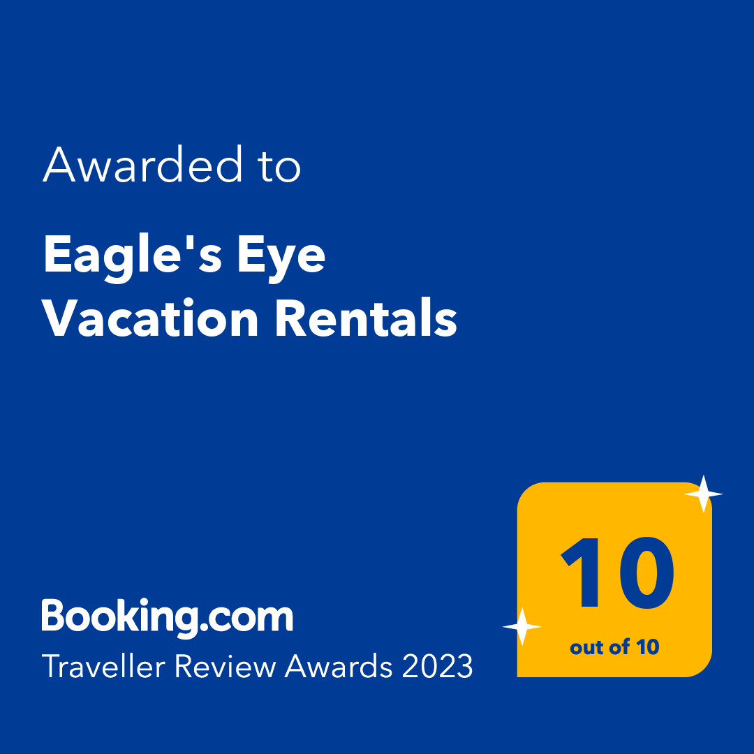 We Won a Traveler Review Award